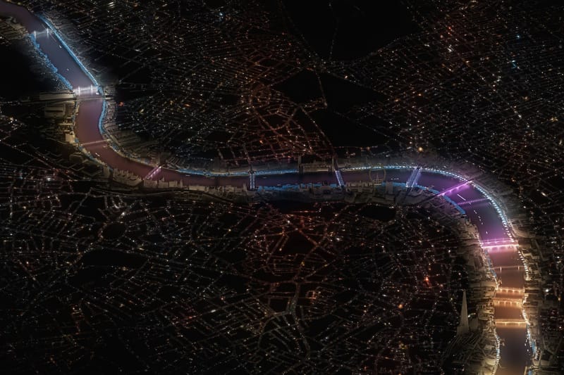 London's Bridges Will Artistically Light up Thanks to a New York Artist