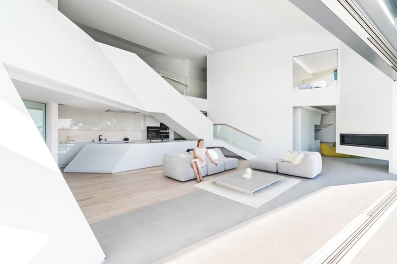 MU77 House Hollywood Hills Mulholland Drive Arshia Architects