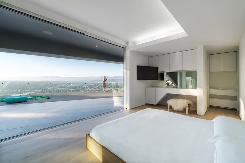 MU77 House Hollywood Hills Mulholland Drive Arshia Architects