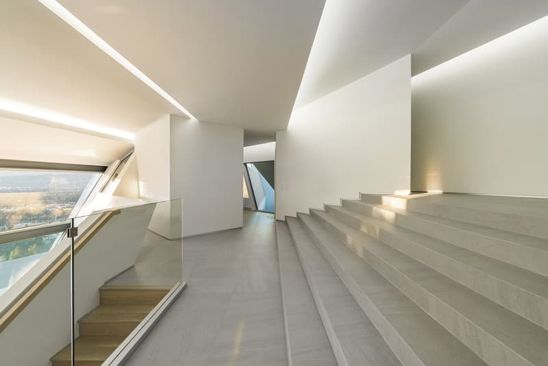MU77 House Hollywood Hills Mulholland Drive Arshia Architects
