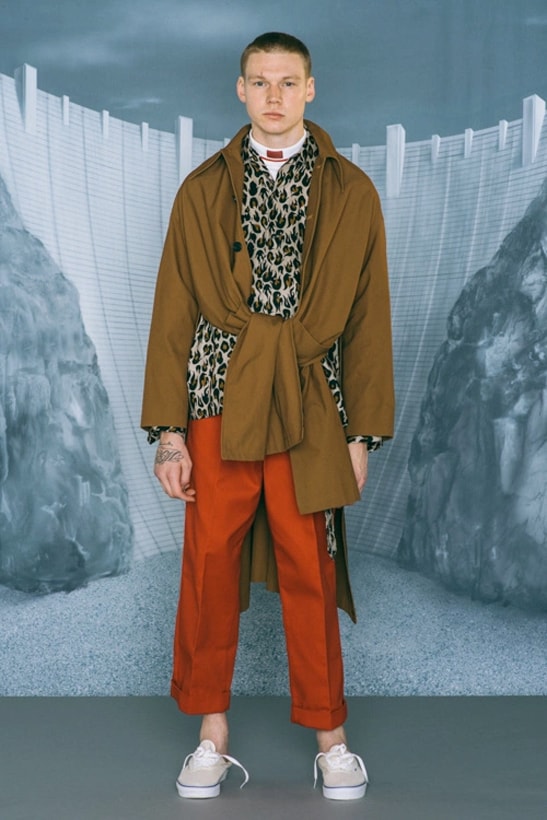 NEON SIGN 2017 Spring/Summer Lookbook