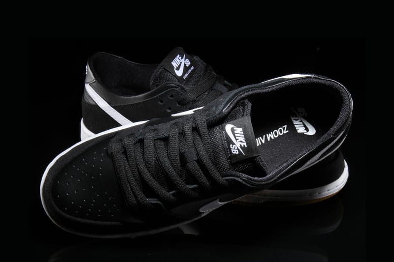 nike sb dunk low pro black and white