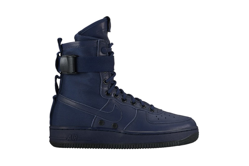 Nike Women Special Field Air Force 1 Binary Blue