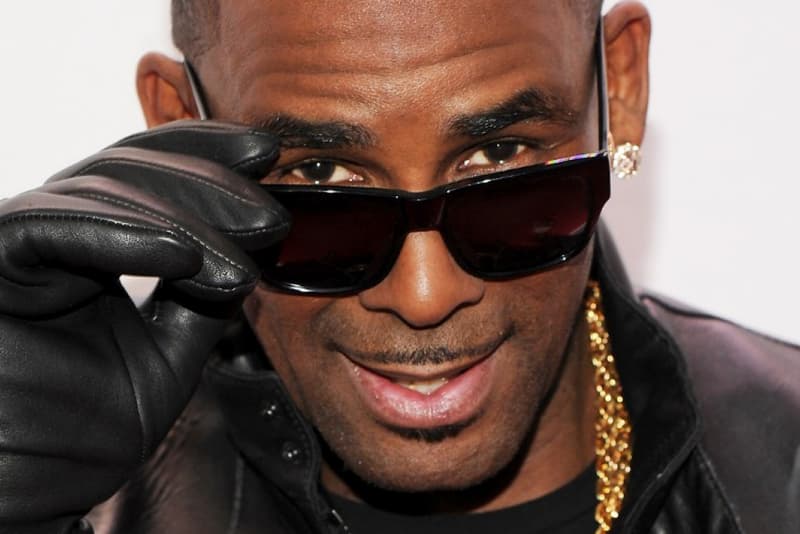 R Kelly Ready For More Trapped In The Closet Chapters Hypebeast R Kelly More Trapped In The Closet Chapters
