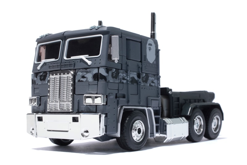 Transformers x BAPE Limited Edition MP CONVOY Black Camo Version A Bathing Ape Action Figures Models Toys
