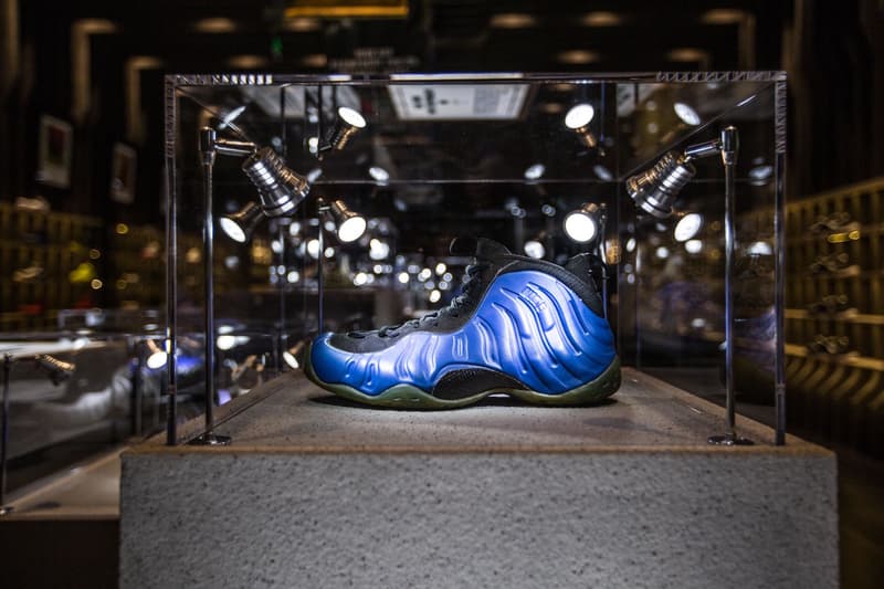 Nike Sportswear WZK Shanghai Nike Foamposite