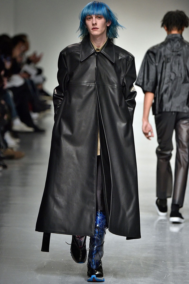 Xander Zhou 2017 Fall/Winter Collection Runway London Fashion Week Men's