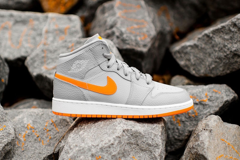 #hypebeastkids BG Air Jordan 1 Mid Bright Citrus Sneaker Boys basketball shoe