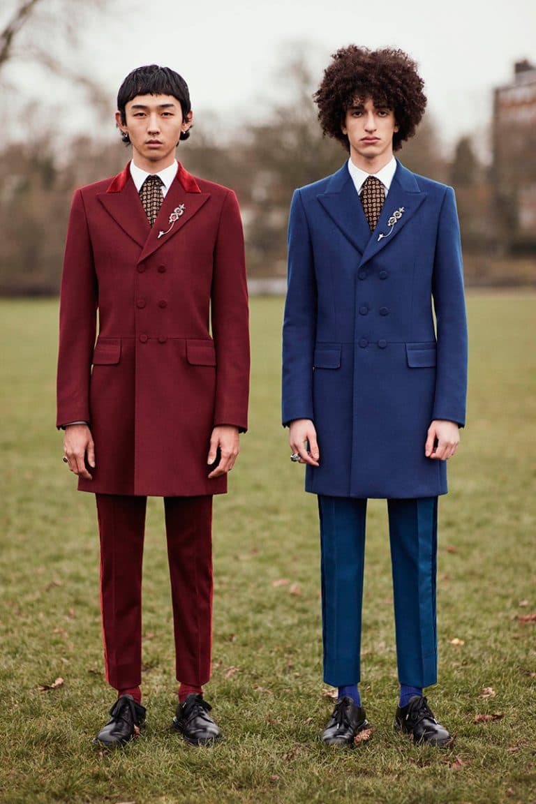Alexander McQueen 2017 Fall Winter Collection Lookbook