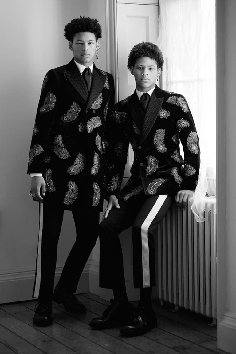 Alexander McQueen 2017 Fall Winter Collection Lookbook