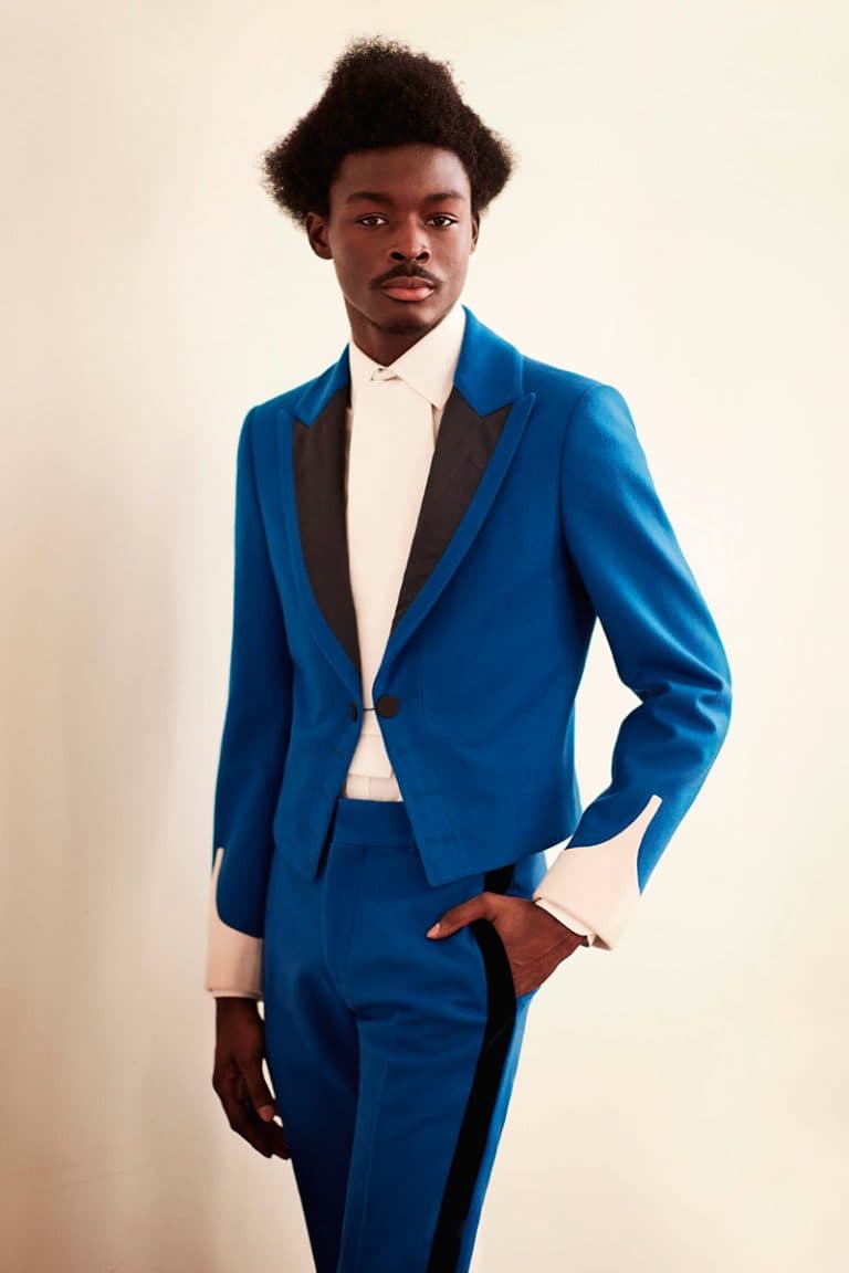 Alexander McQueen 2017 Fall Winter Collection Lookbook