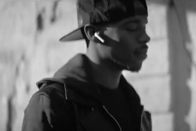 Apple Shows off the Magic of the AirPods in New TV Spot