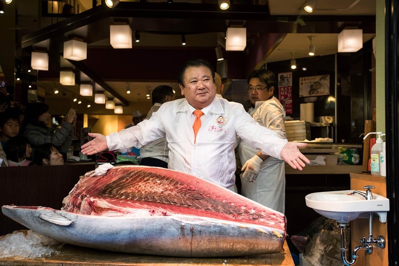 Bluefin Tuna Auction 632000 Dollars Tsujiki Fish Market Kiyomura Corp