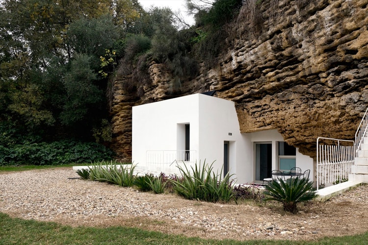 This Gorgeous Spanish Abode Is Constructed Right Into a Cave
