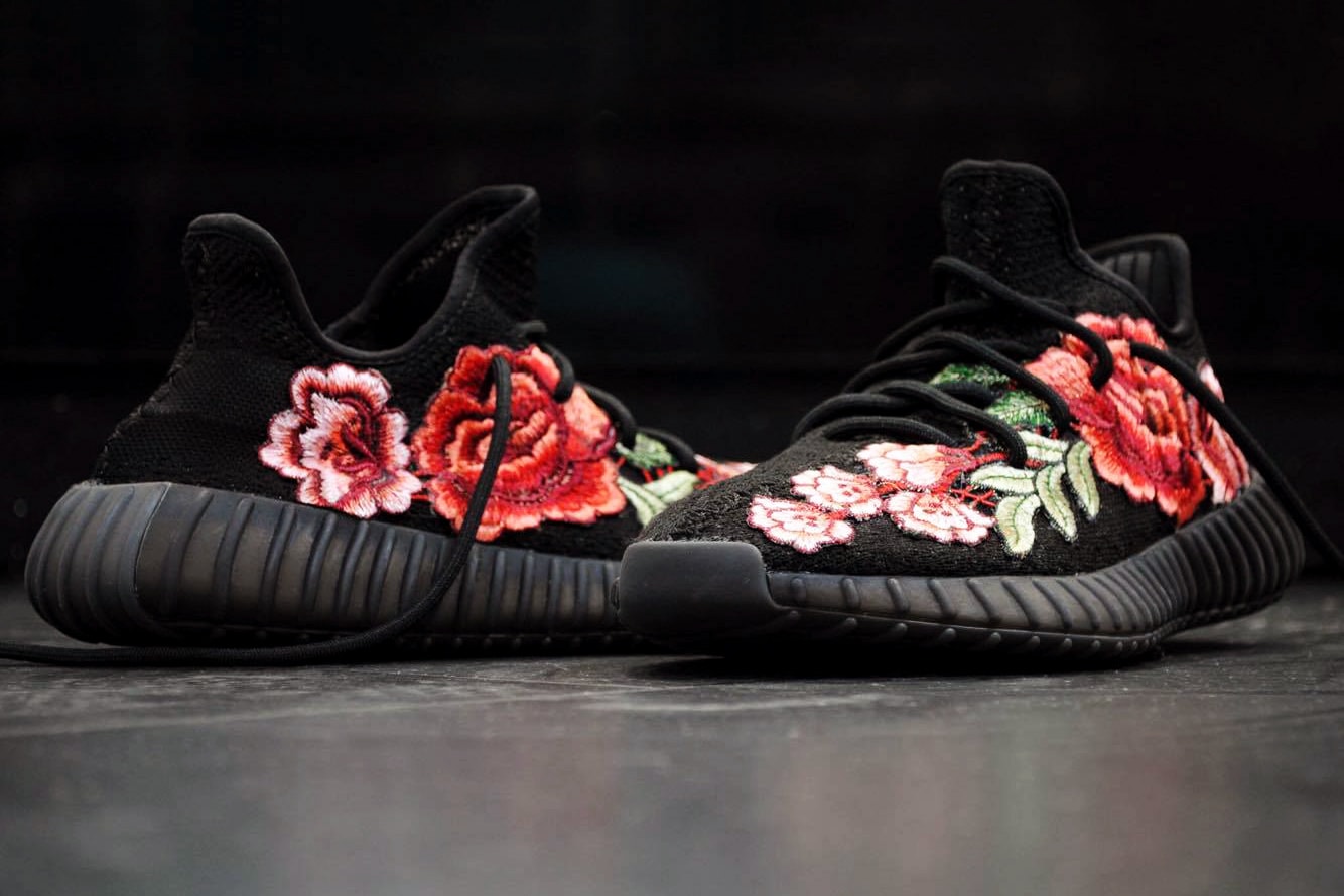 Flowerbomb YEEZY BOOST 350 V2 Custom Gucci Ace Embroidered