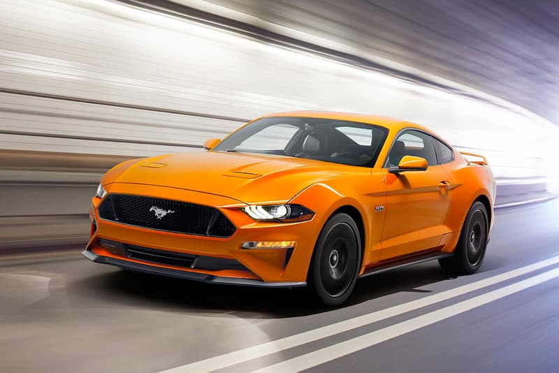 Ford Mustang 2018 Orange