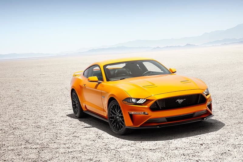 Ford Mustang 2018 Orange