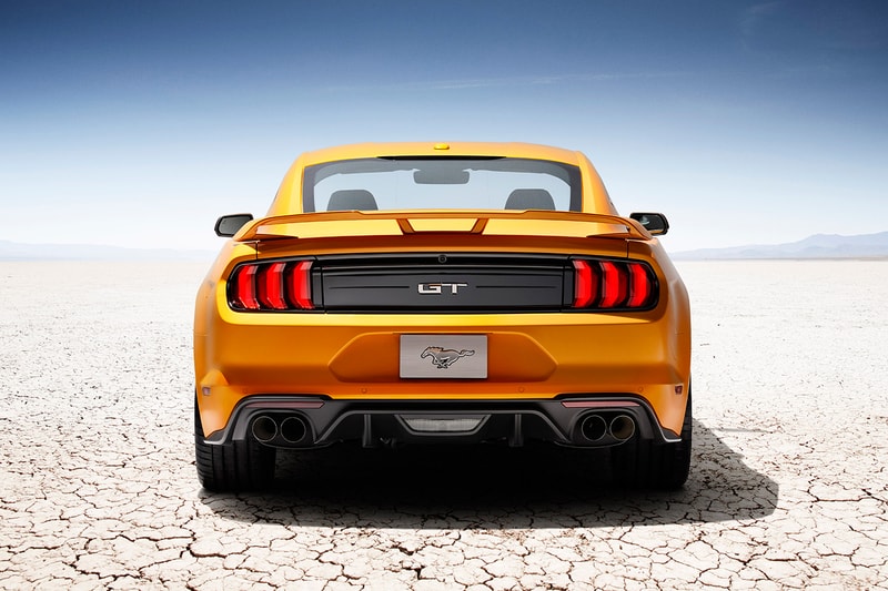 Ford Mustang 2018 Orange