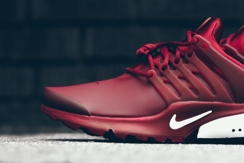 In Depth Look Team Red Nike Air Presto Low Utility