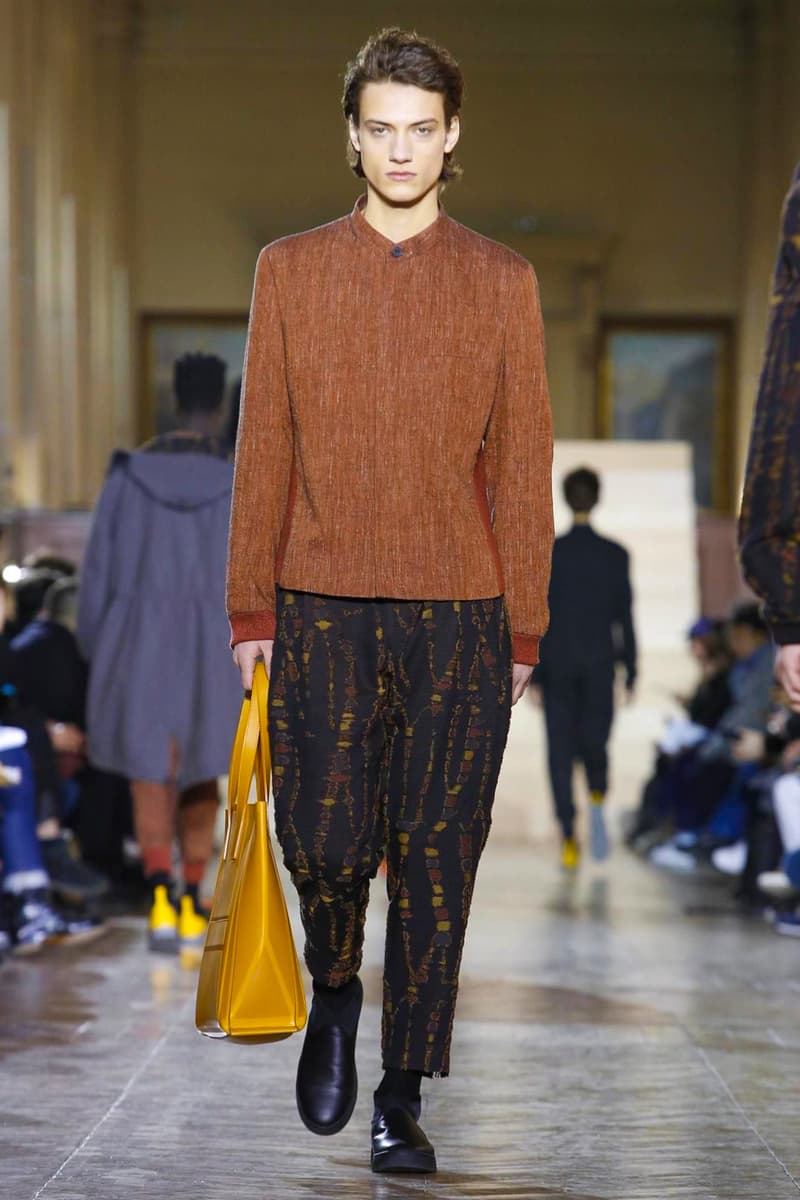Issey Miyake Fall Winter Paris Fashion Week 2017