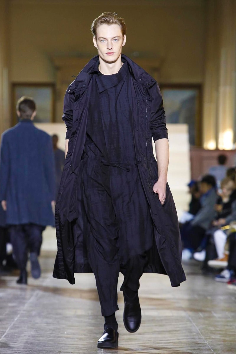 Issey Miyake Fall Winter Paris Fashion Week 2017