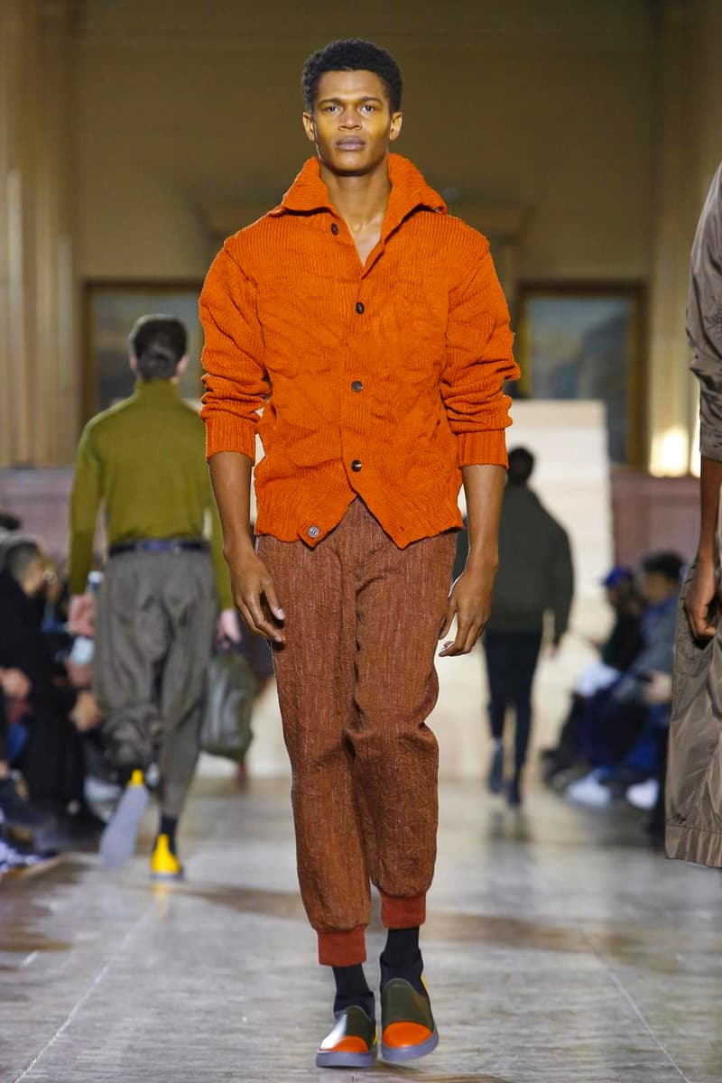 Issey Miyake Fall Winter Paris Fashion Week 2017