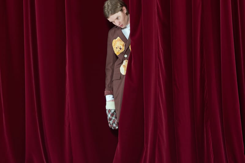 JohnUNDERCOVER Unveils Its Graphic Heavy 2017 Fall/Winter Collection