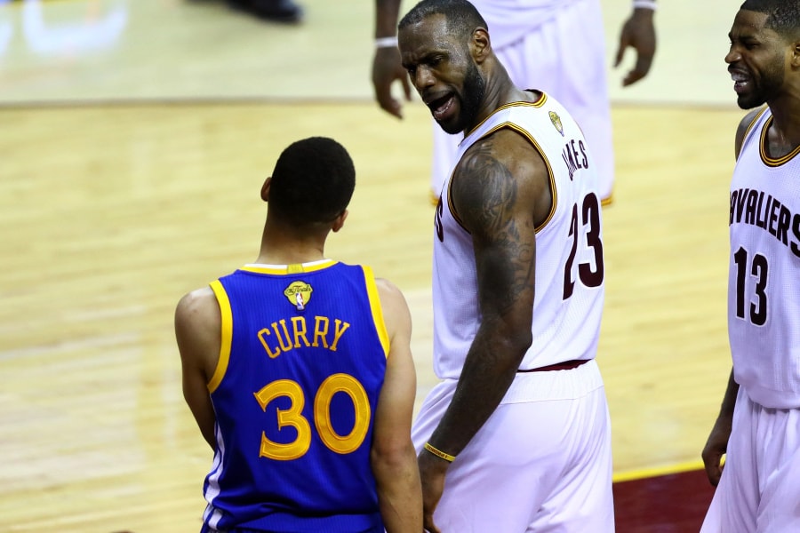 Lebron James Talking To Steph Curry