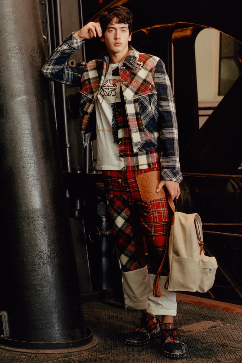 Loewe 2017 Fall/Winter Collection Lookbook