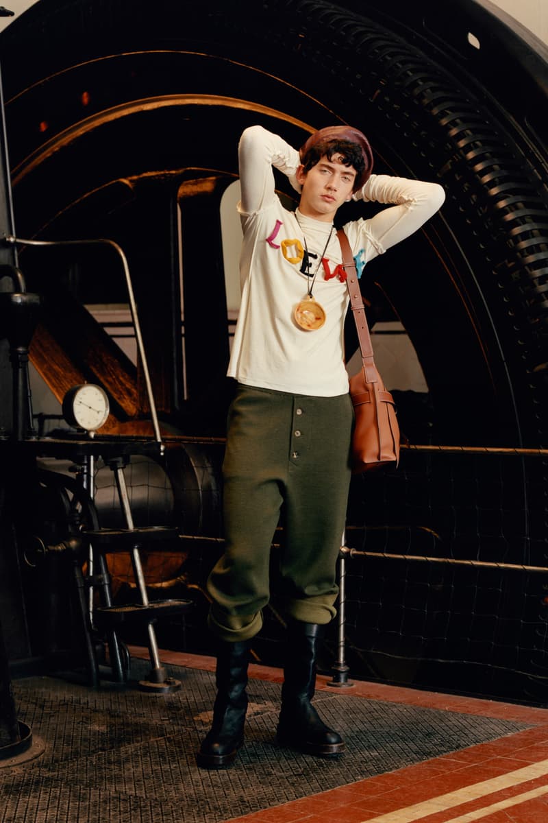 Loewe 2017 Fall/Winter Collection Lookbook