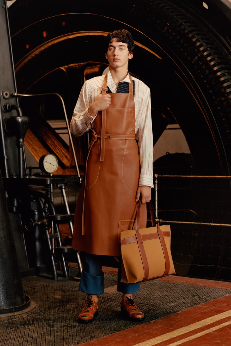 Loewe 2017 Fall/Winter Collection Lookbook