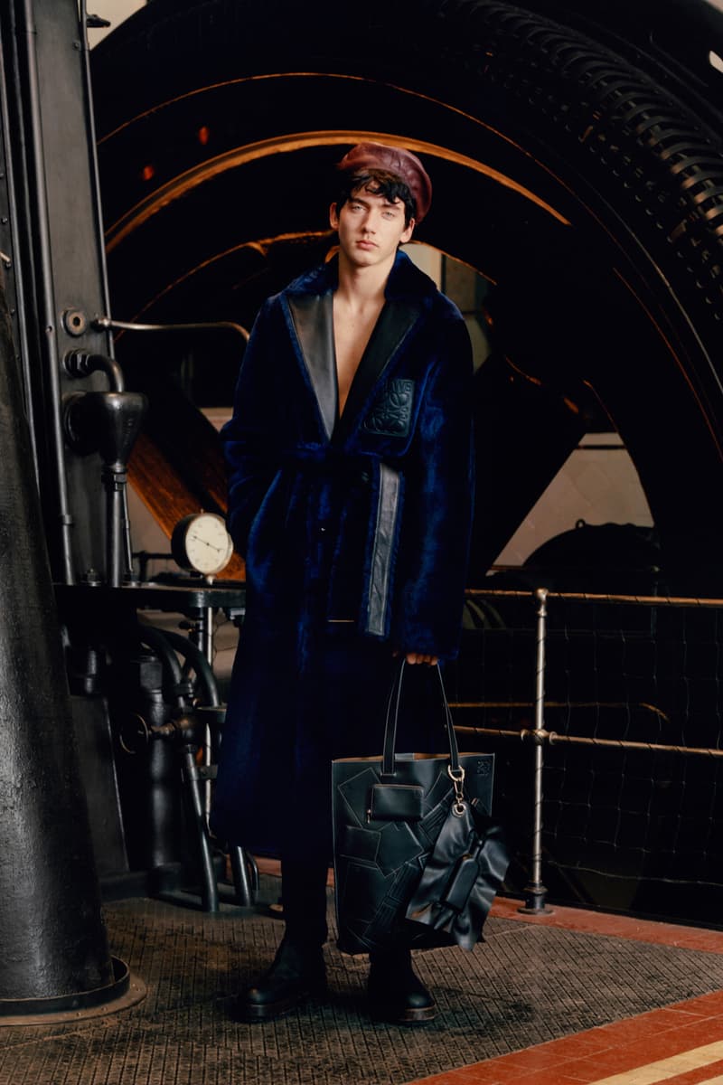 Loewe 2017 Fall/Winter Collection Lookbook
