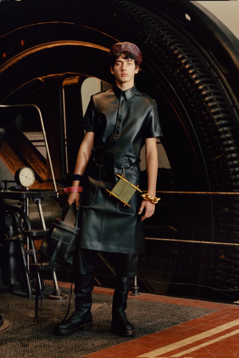 Loewe 2017 Fall/Winter Collection Lookbook