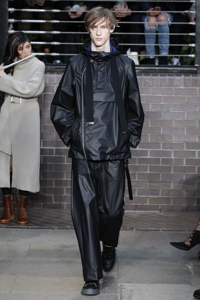MIHARAYASUHIRO 2017 Fall/Winter Collection Runway Show London Fashion Week Men's Mihara Yasuhiro