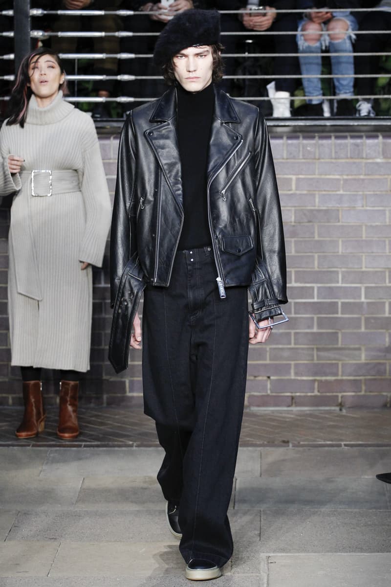 MIHARAYASUHIRO 2017 Fall/Winter Collection Runway Show London Fashion Week Men's Mihara Yasuhiro
