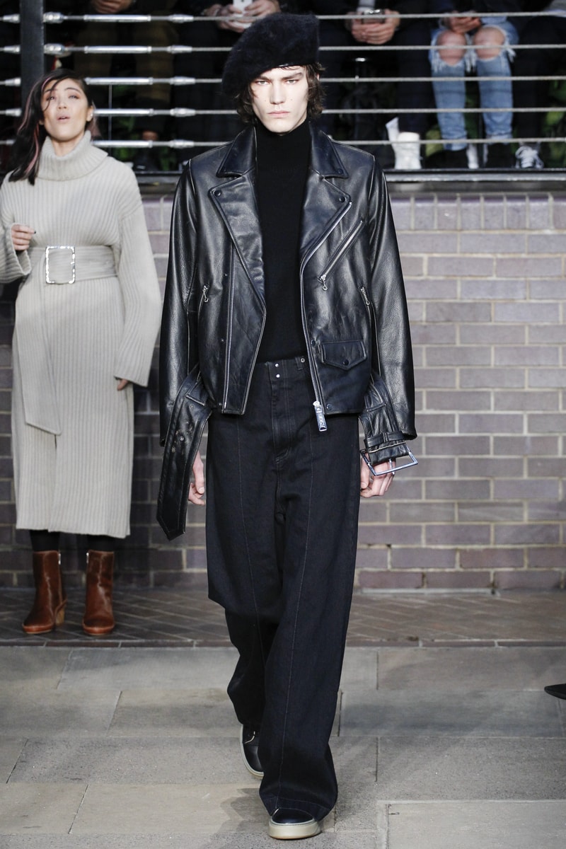MIHARAYASUHIRO 2017 Fall/Winter Collection Runway Show London Fashion Week Men's Mihara Yasuhiro
