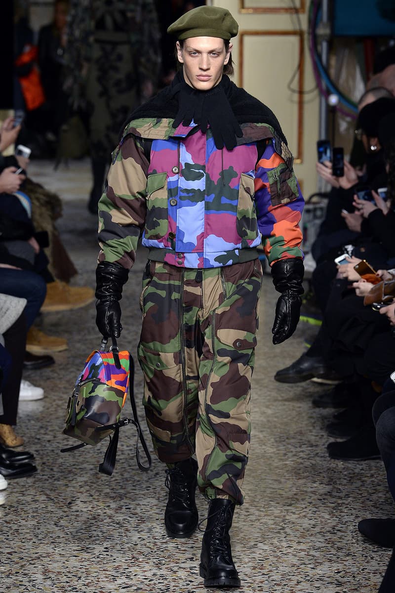Moschino by Jeremy Scott 2017 Fall Winter Collection