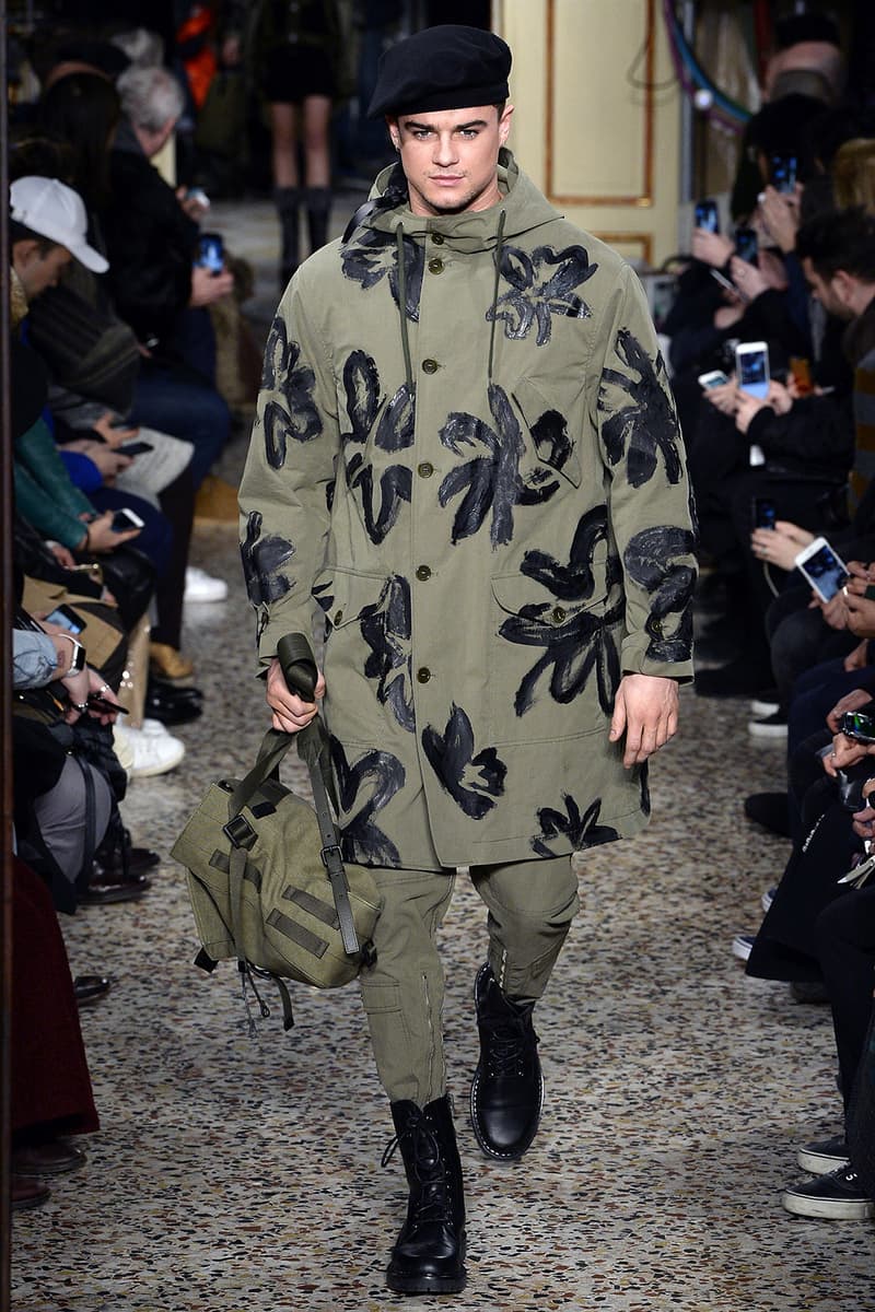 Moschino by Jeremy Scott 2017 Fall Winter Collection