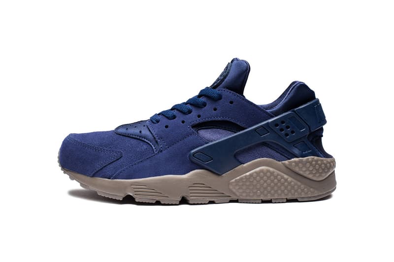 Nike Air Huarache SE Binary Blue Dark Mushroom