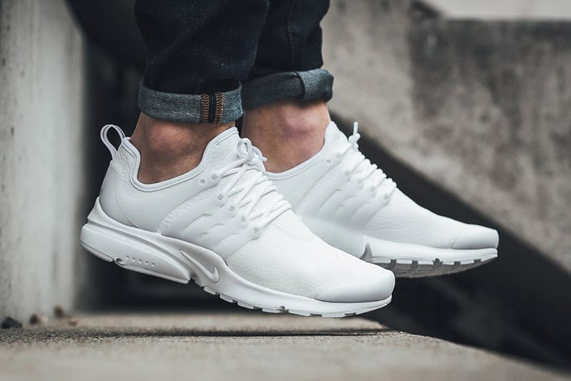 nike air presto essential triple white