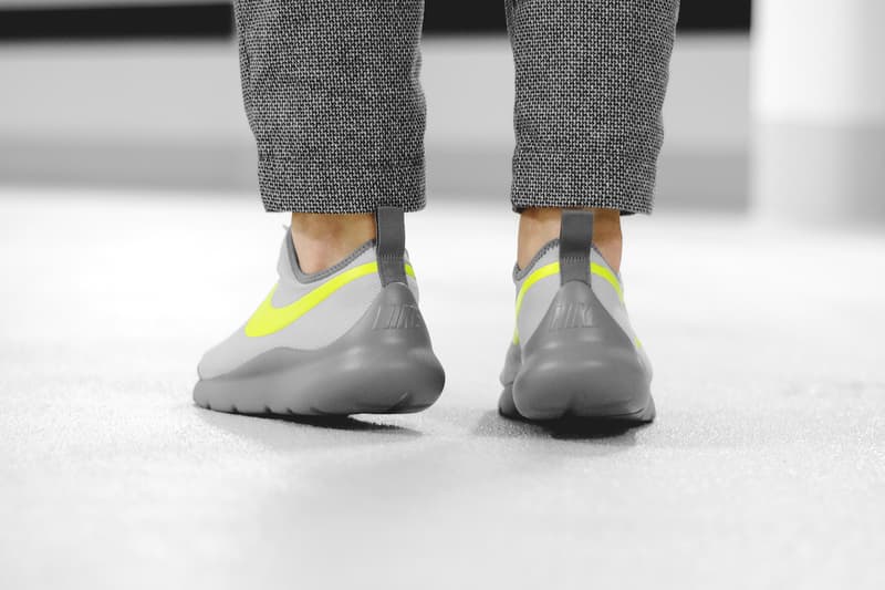 Nike Aptare Sneaker Wolf Gray and Volt