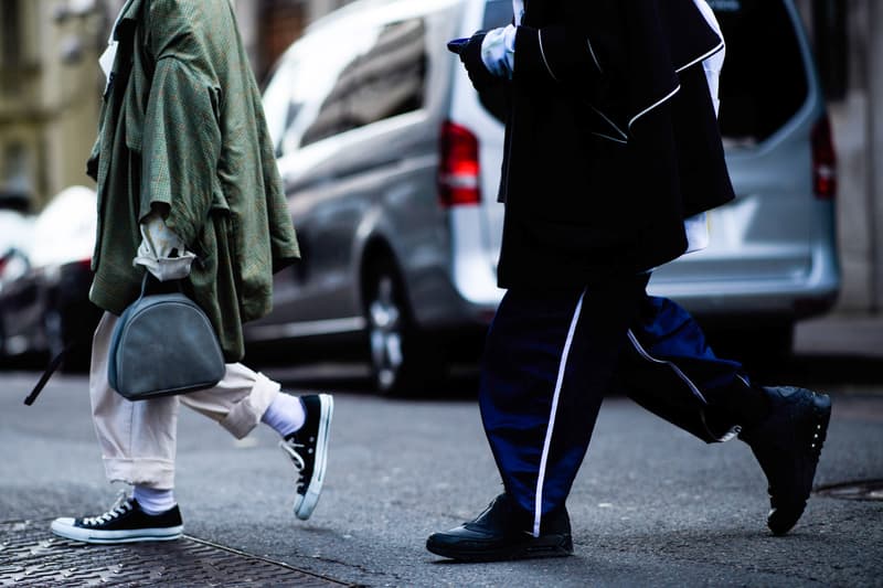 Streetsnaps: London Fashion Week Men's Day 1 HYPEBEAST Fashion Streewear Sneakers England United Kingdom Photography