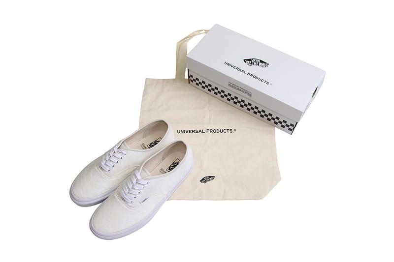 UNIVERSAL PRODUCTS Covers the Vans Authentic in White Pony Hair