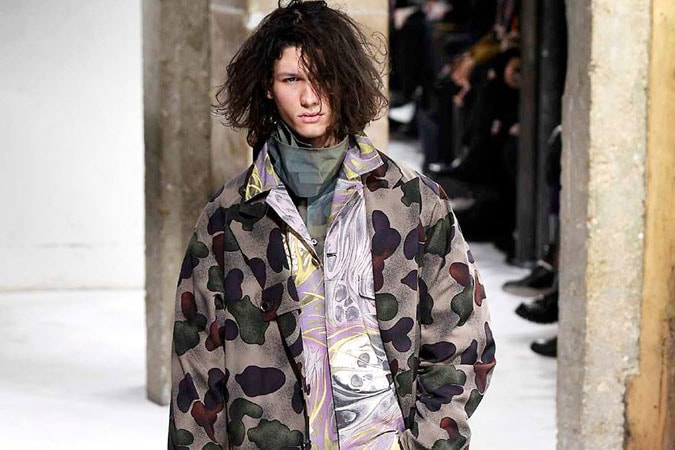 Yohji Yamamoto's 2017 Fall/Winter Collection Mixes Directional Cool and Artistic Flair