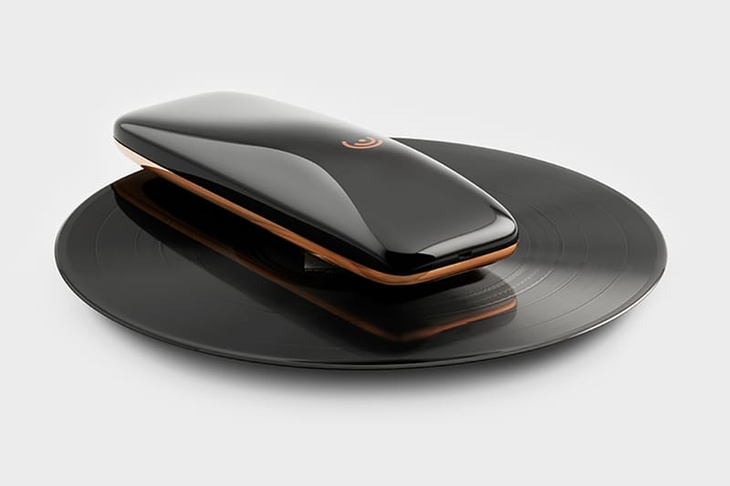 New Yves Béhar-Designed Love Turntable Uses Smartphones to Play Records