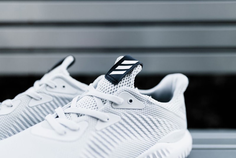 adidas AlphaBOUNCE Sneaker Gray and White streetwear