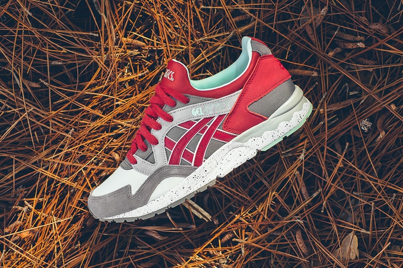 ASICS GEL-Lyte V in Carbon/OT Red