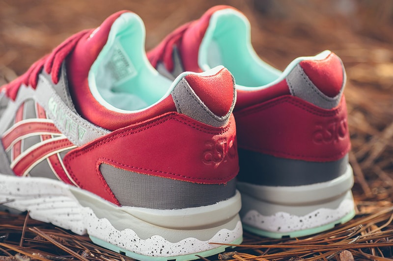 ASICS GEL-Lyte V in Carbon/OT Red