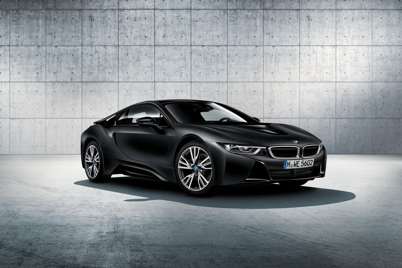 BMW i8 Protonic Frozen Black Frozen Yellow BMW Individual Program