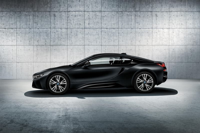 BMW i8 Protonic Frozen Black Frozen Yellow BMW Individual Program